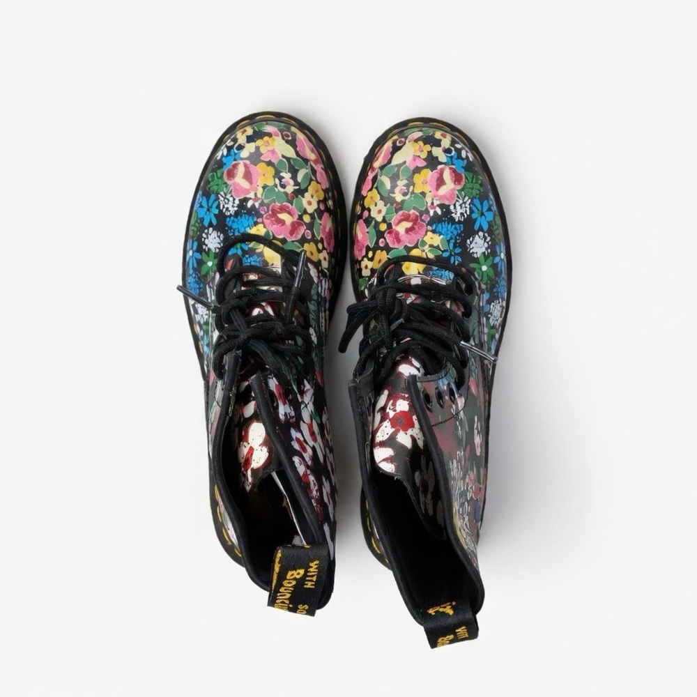 Women’s Dr. Martens 1460 Pascal Floral Leather Combat Boots/ Size 8/ *LIKE NEW